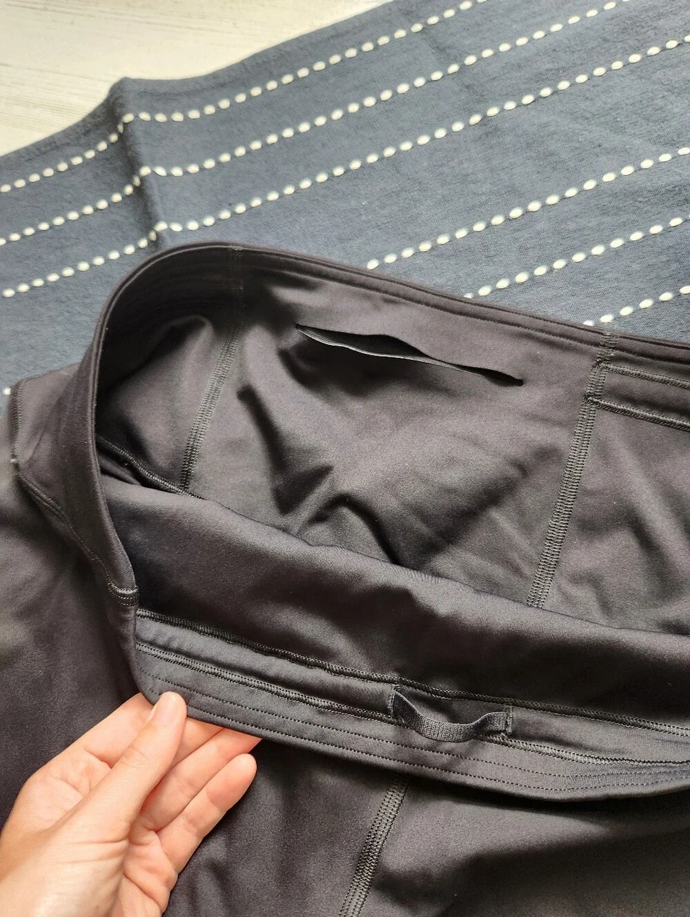 Lululemon Base Pase High Rise Tight Leggings Black 25